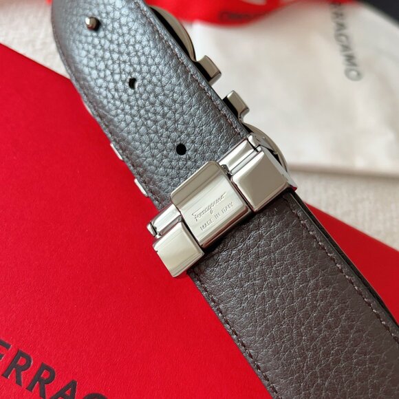 New Salvatore Ferragamo belt size 90